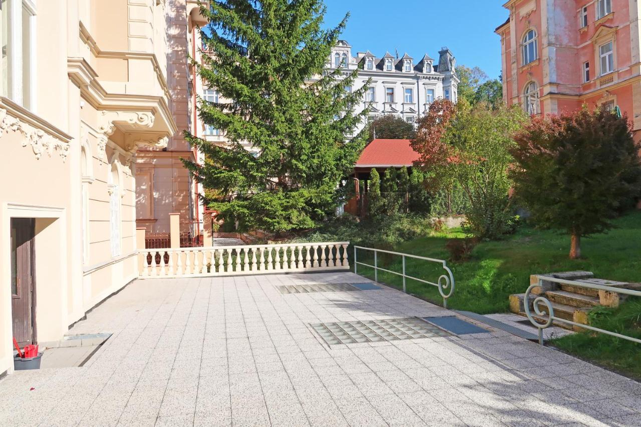 Apartment Themis 카를로비바리 외부 사진